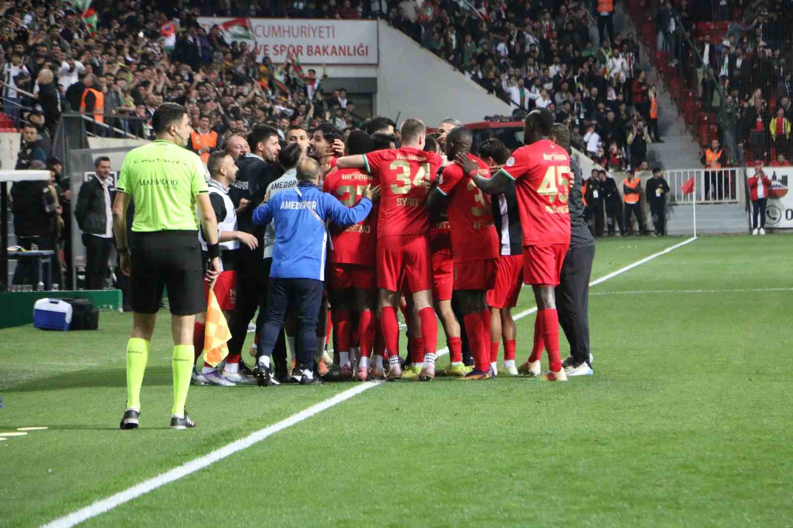 Trendyol 1. Lig: Amed Sportif Faaliyetler: 6 - Boluspor: 1
