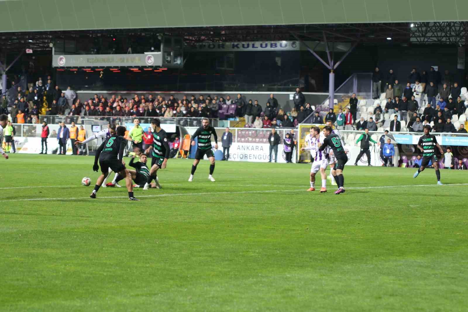 Trendyol 1. Lig: Ankara Keçiörengücü: 0 - Serikspor: 0
