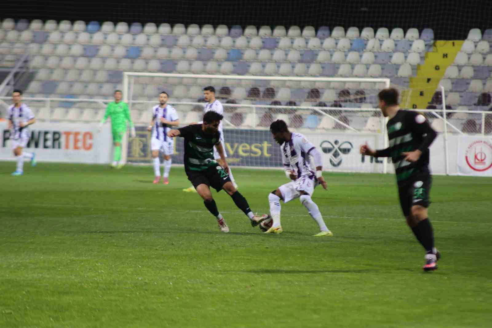 Trendyol 1. Lig: Ankara Keçiörengücü: 0 - Serikspor: 0
