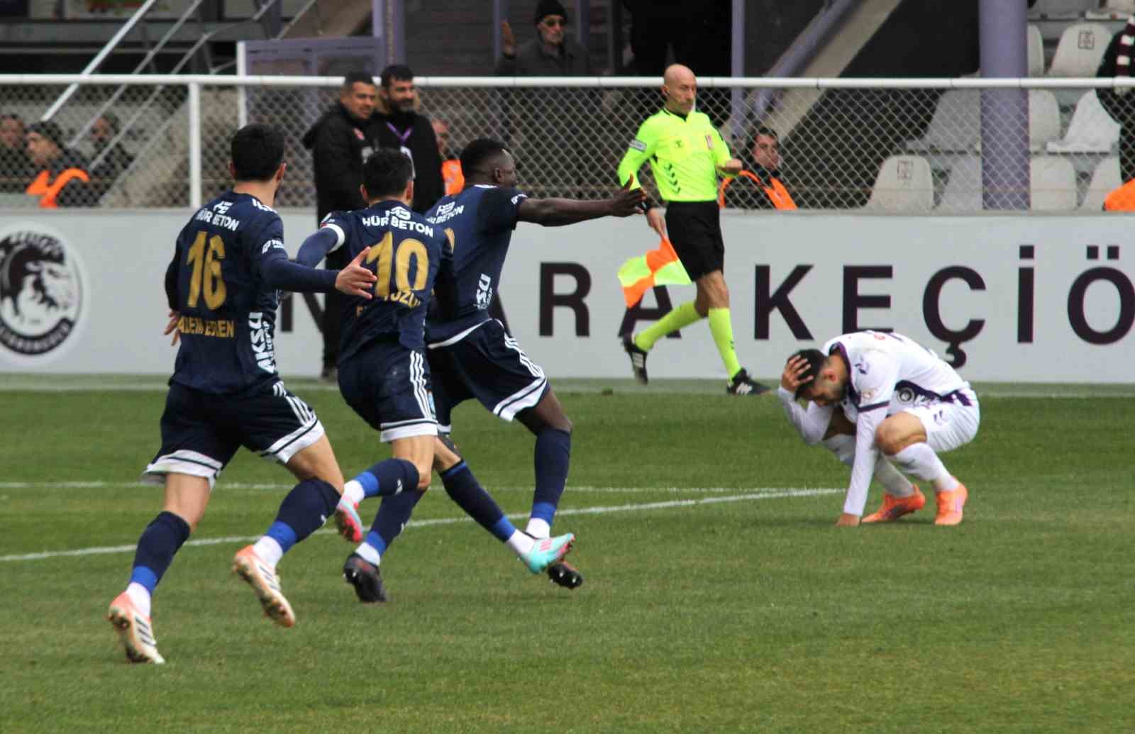 Trendyol 1. Lig: Ankara Keçiörengücü: 1 - Erzurumspor FK: 2
