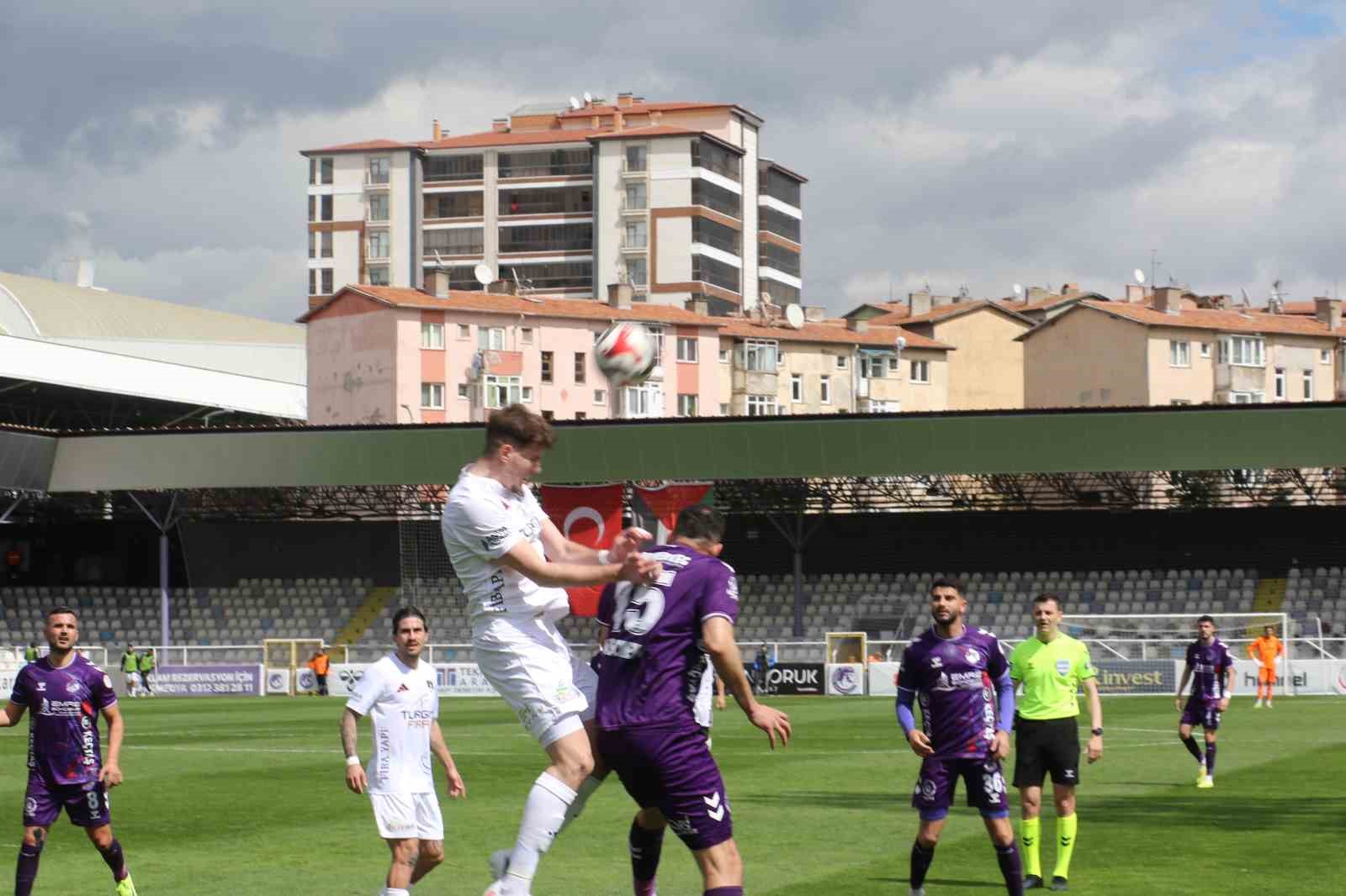 Trendyol 1. Lig: Ankara Keçiörengücü: 3 - Vanspor FK: 0
