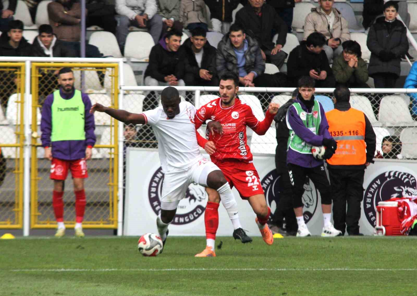 Trendyol 1. Lig: Ankara Keçiörengücü: 5 - Boluspor: 1
Trendyol 1. Lig: Ankara Keçiörengücü: 5 - Boluspor: 1