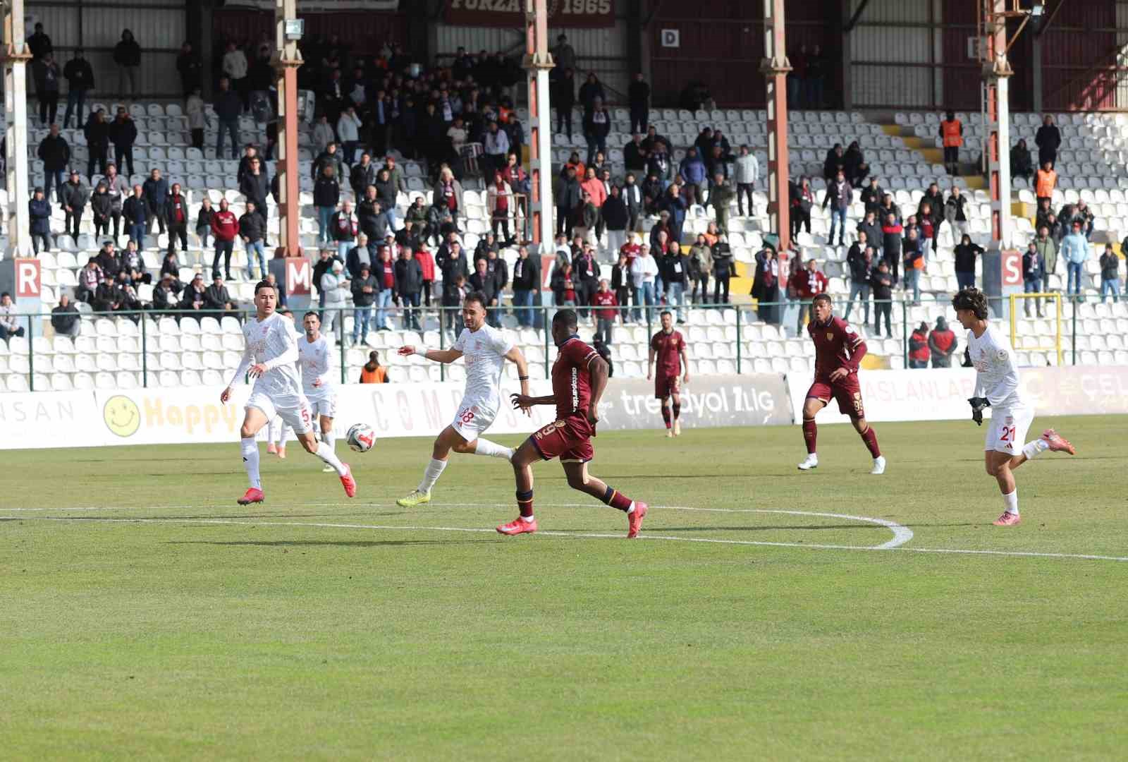 Trendyol 1. Lig: Bandırmaspor: 4 - Pendiksporspor: 1
