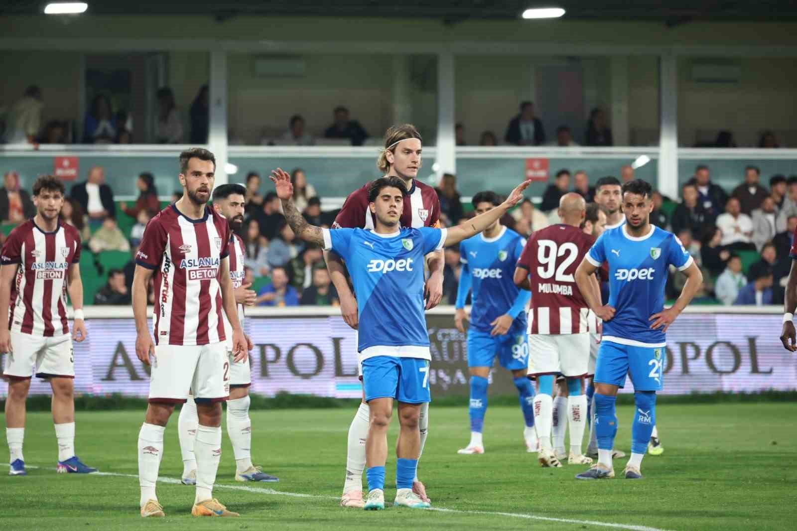 Trendyol 1. Lig: Bodrum FK: 0 - Bandırmaspor: 0
Trendyol 1. Lig: Bodrum FK: 0 - Bandırmaspor: 0