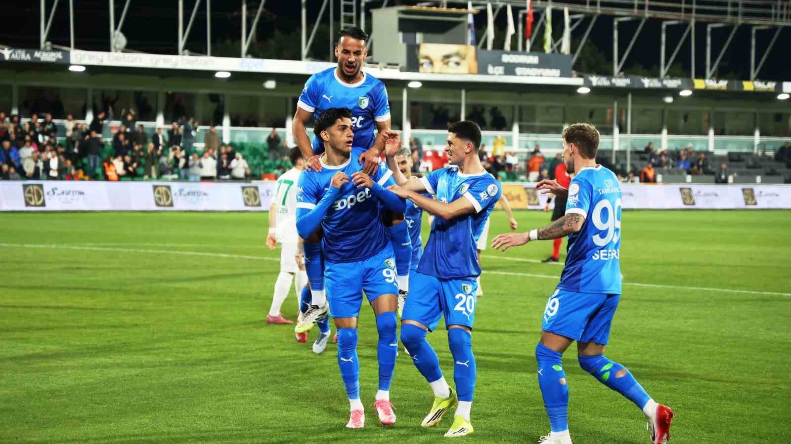 Trendyol 1. Lig: Bodrum FK: 3 - Esenler Erokspor: 4
