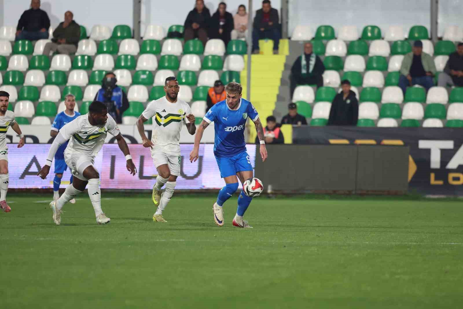 Trendyol 1. Lig: Bodrum FK: 3 - Esenler Erokspor: 4
