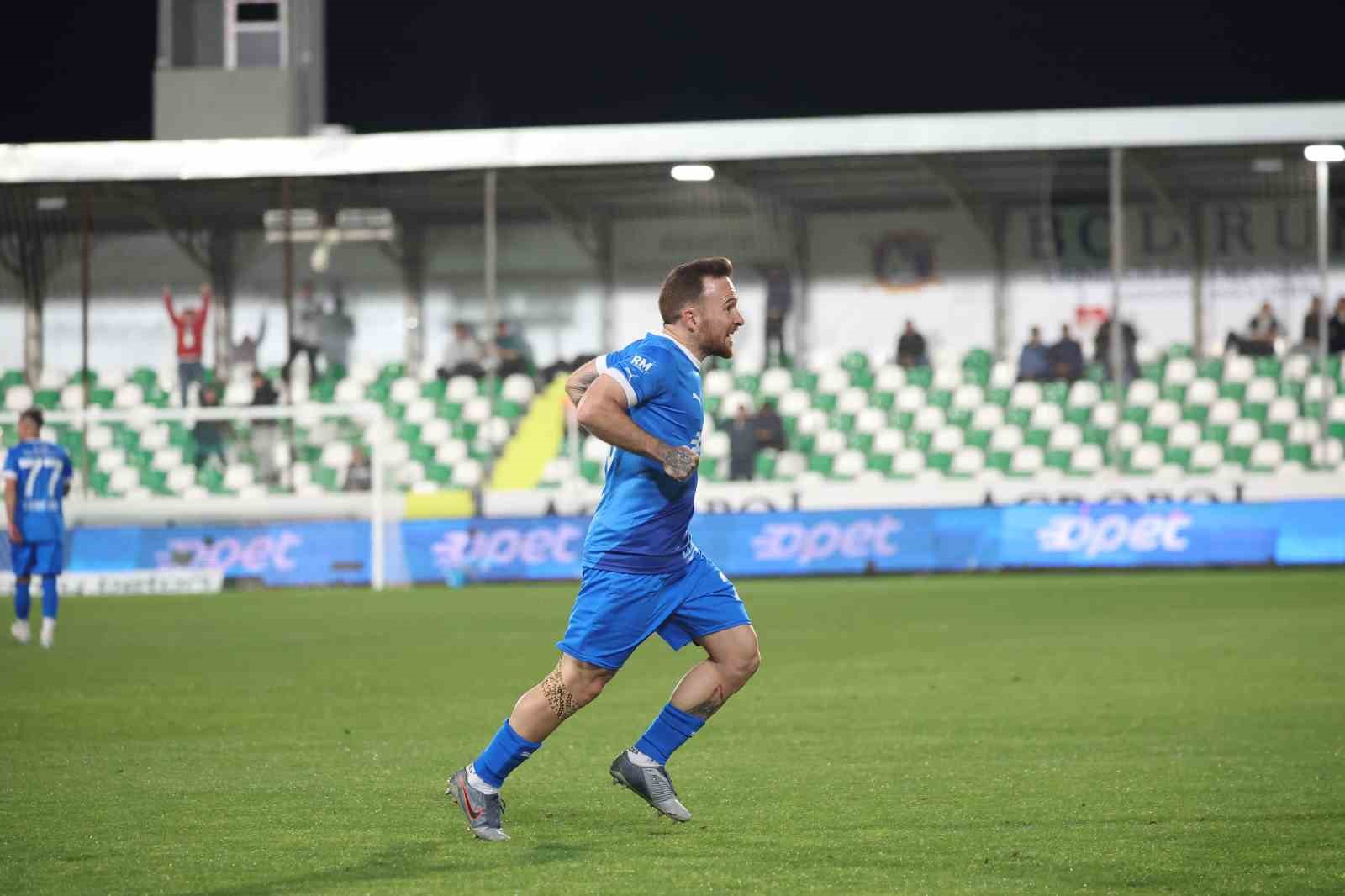 Trendyol 1. Lig: Bodrum FK: 3 - Esenler Erokspor: 4
