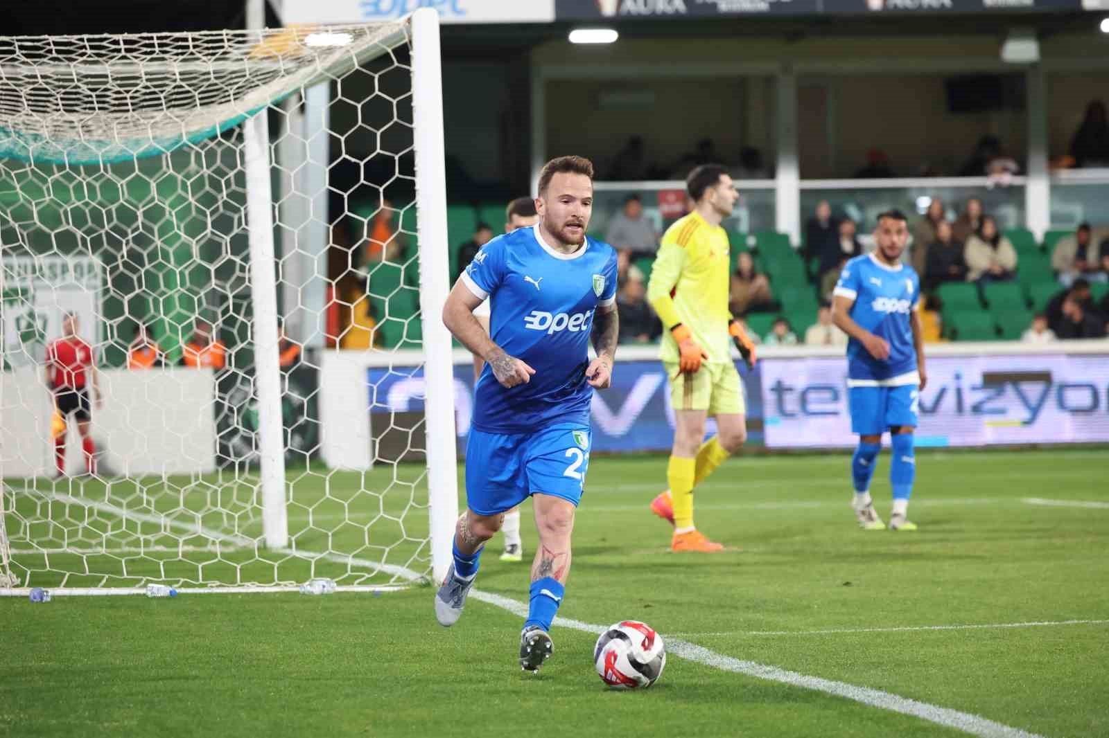 Trendyol 1. Lig: Bodrum FK: 3 - Esenler Erokspor: 4
