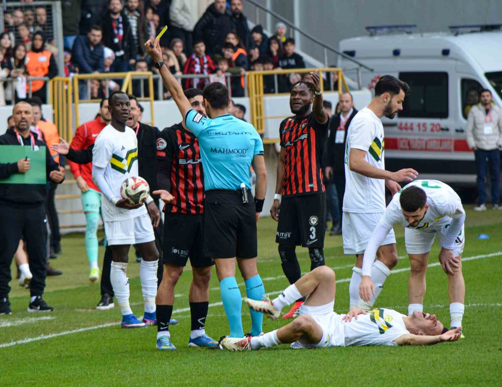 Trendyol 1. Lig: Çorum FK: 2 - Esenler Erokspor: 1
Trendyol 1. Lig: Çorum FK: 2 - Esenler Erokspor: 1