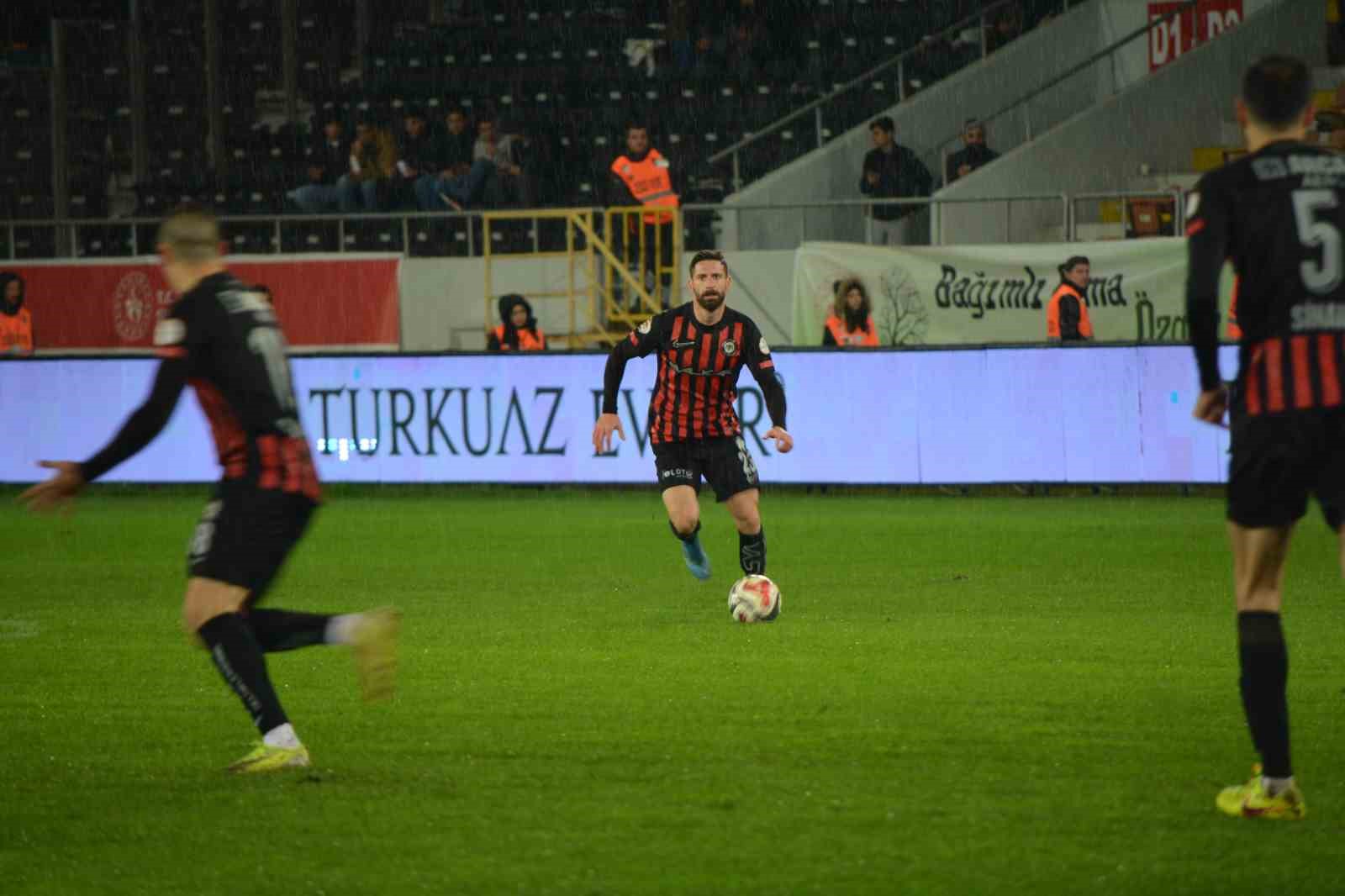 Trendyol 1. Lig: Çorum FK: 2 - İstanbulspor: 3

