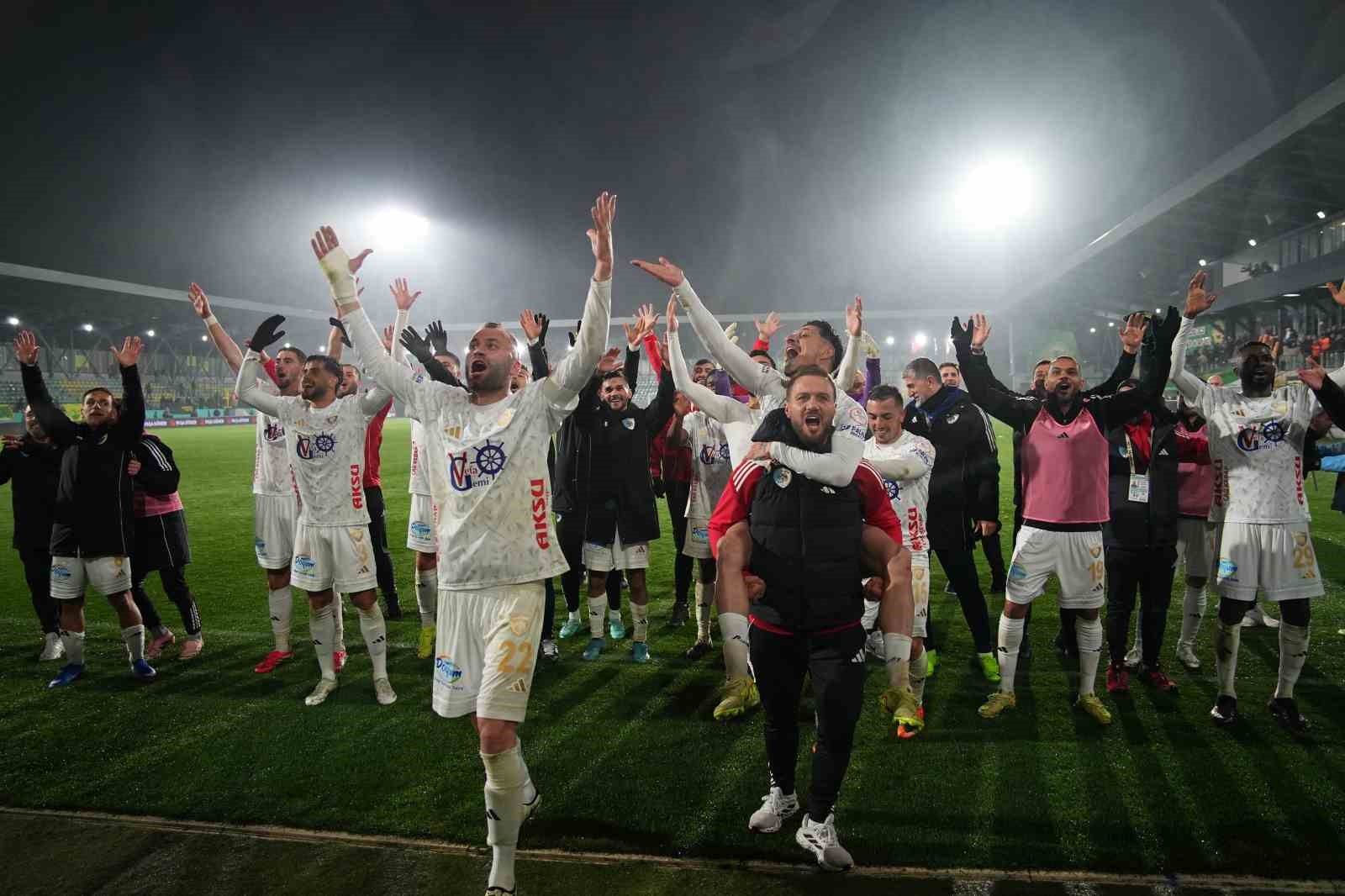 Trendyol 1. Lig: Esenler Erokspor: 0 - Erzurumspor FK: 2
