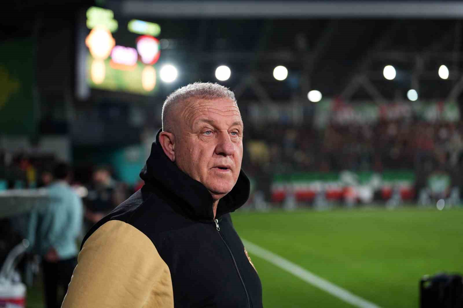 Trendyol 1. Lig: Esenler Erokspor: 1 - Amed Sportif Faaliyetler: 1
