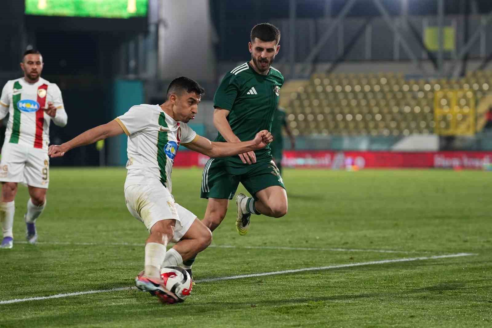 Trendyol 1. Lig: Esenler Erokspor: 1 - Amed Sportif Faaliyetler: 1
