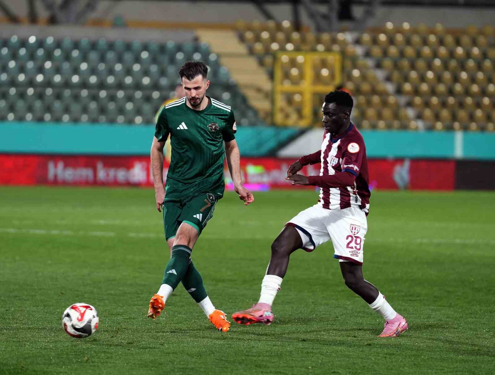 Trendyol 1. Lig: Esenler Erokspor: 1 - Bandırmaspor: 1
