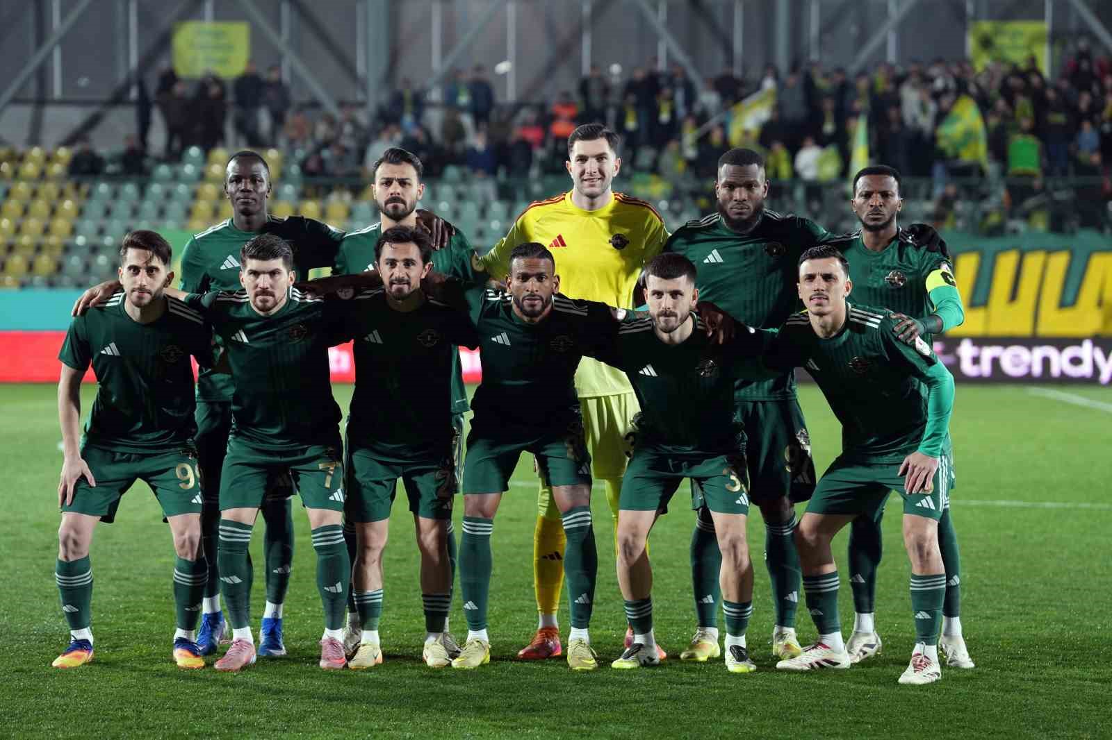 Trendyol 1. Lig: Esenler Erokspor: 1 - Bandırmaspor: 1
