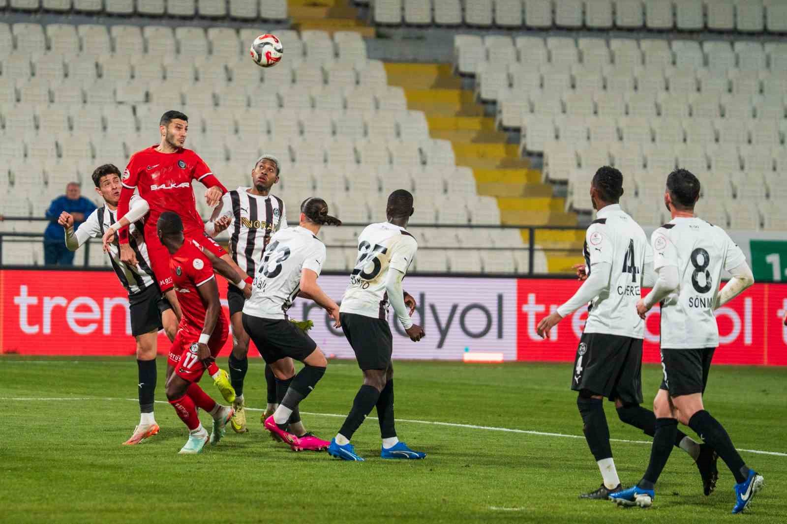 Trendyol 1. Lig: Manisa FK: 0 - Çorum FK: 1
Trendyol 1. Lig: Manisa FK: 0 - Çorum FK: 1