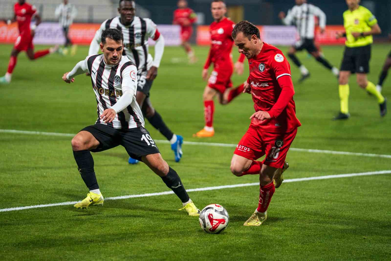 Trendyol 1. Lig: Manisa FK: 0 - Çorum FK: 1
Trendyol 1. Lig: Manisa FK: 0 - Çorum FK: 1