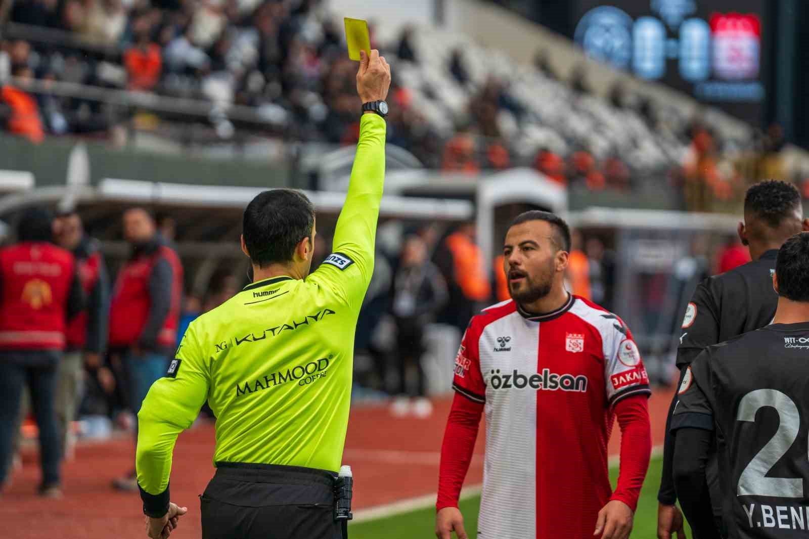 Trendyol 1. Lig: Manisa FK: 0 - Sivasspor: 1
