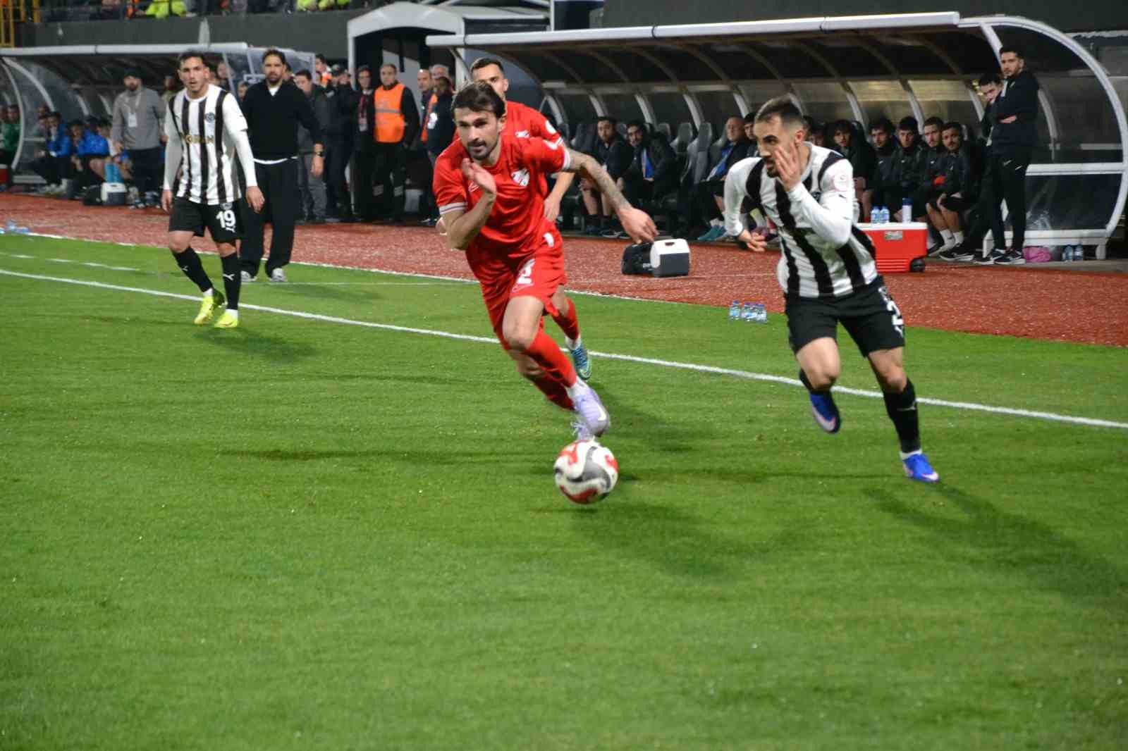 Trendyol 1. Lig: Manisa FK: 4 - Boluspor: 1
