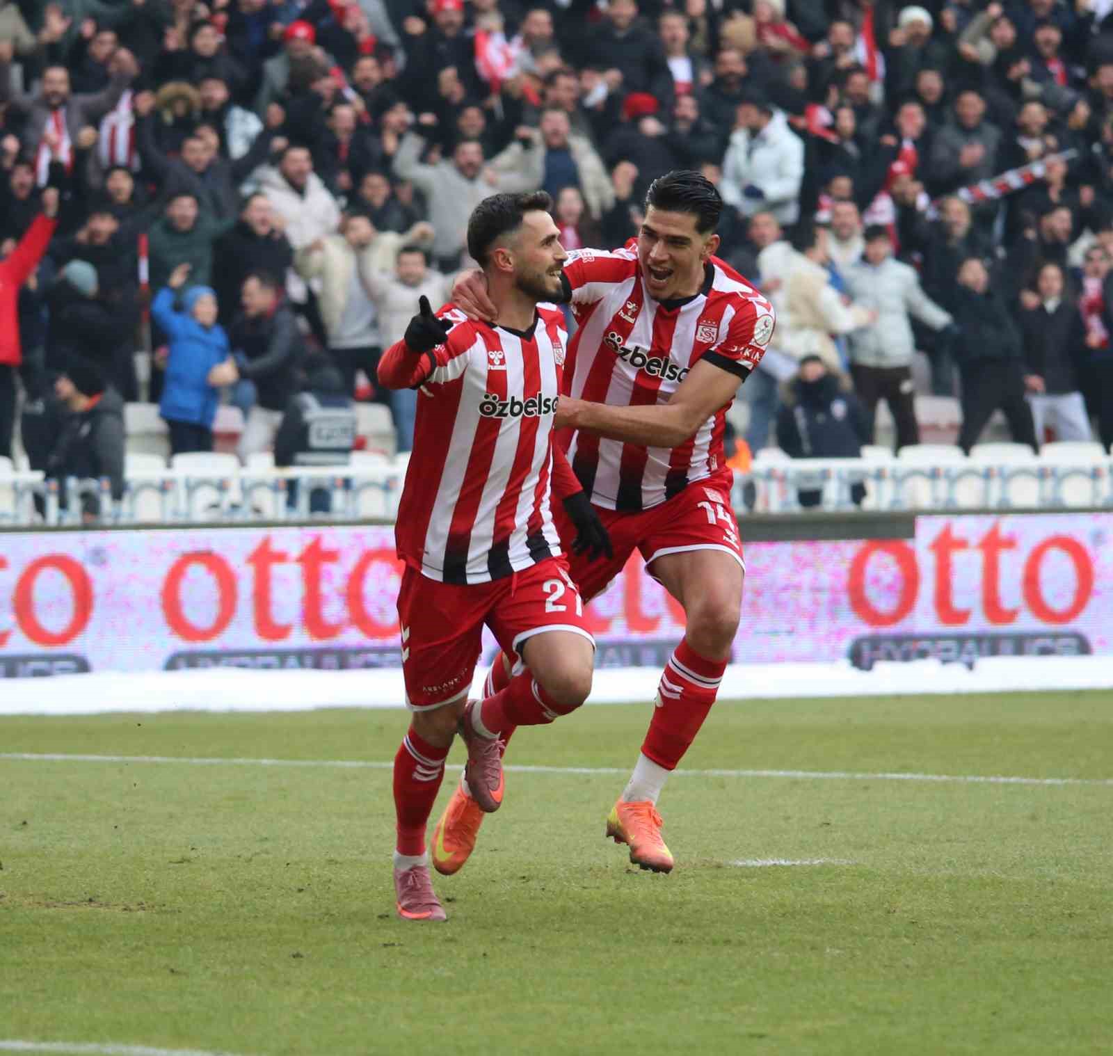 Trendyol 1. Lig: Özbelsan Sivasspor: 1 - Amed Sportif Faaliyetler: 1
