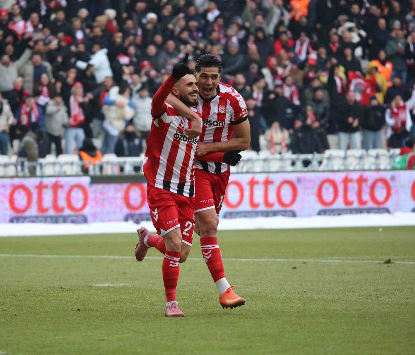 Trendyol 1. Lig: Özbelsan Sivasspor: 1 - Amed Sportif Faaliyetler: 1
