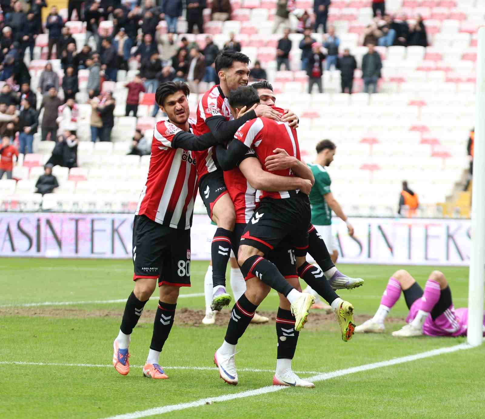 Trendyol 1. Lig: Özbelsan Sivasspor: 1 - Ümraniyespor: 0
