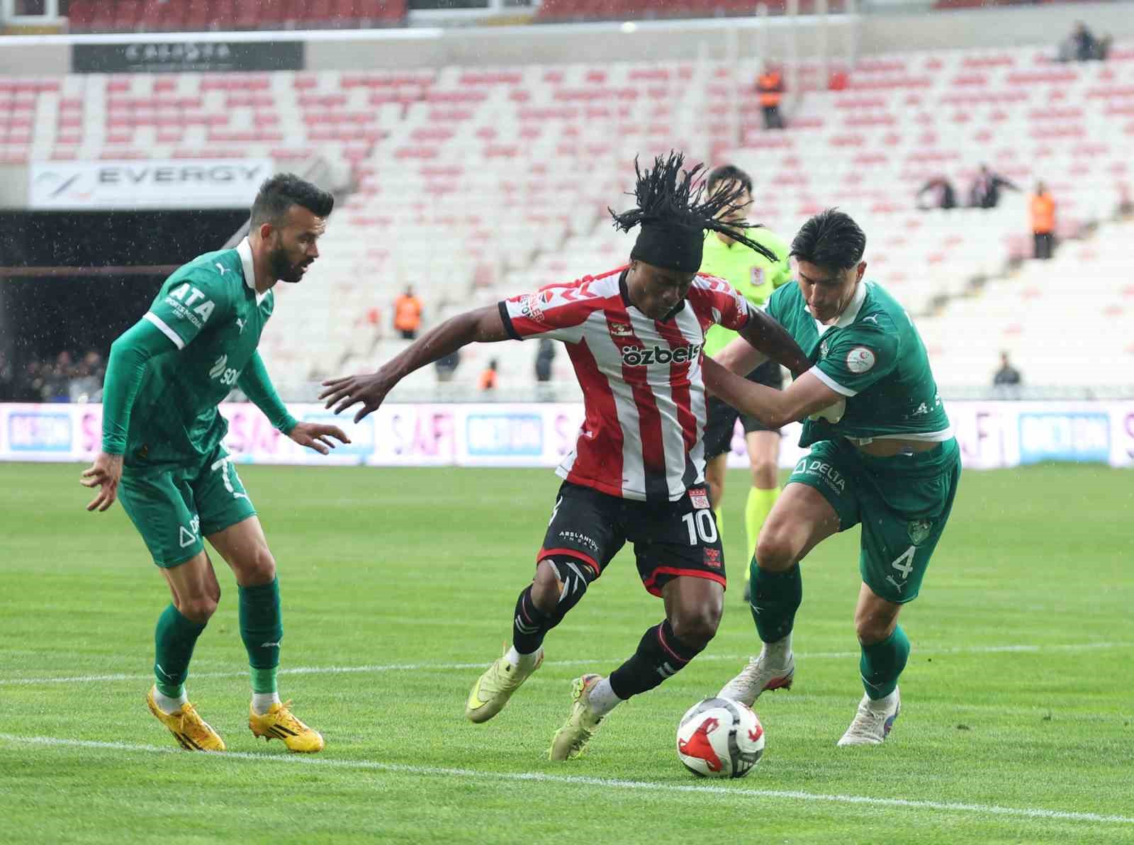 Trendyol 1. Lig: Özbelsan Sivasspor: 2 -  Iğdır FK: 1
