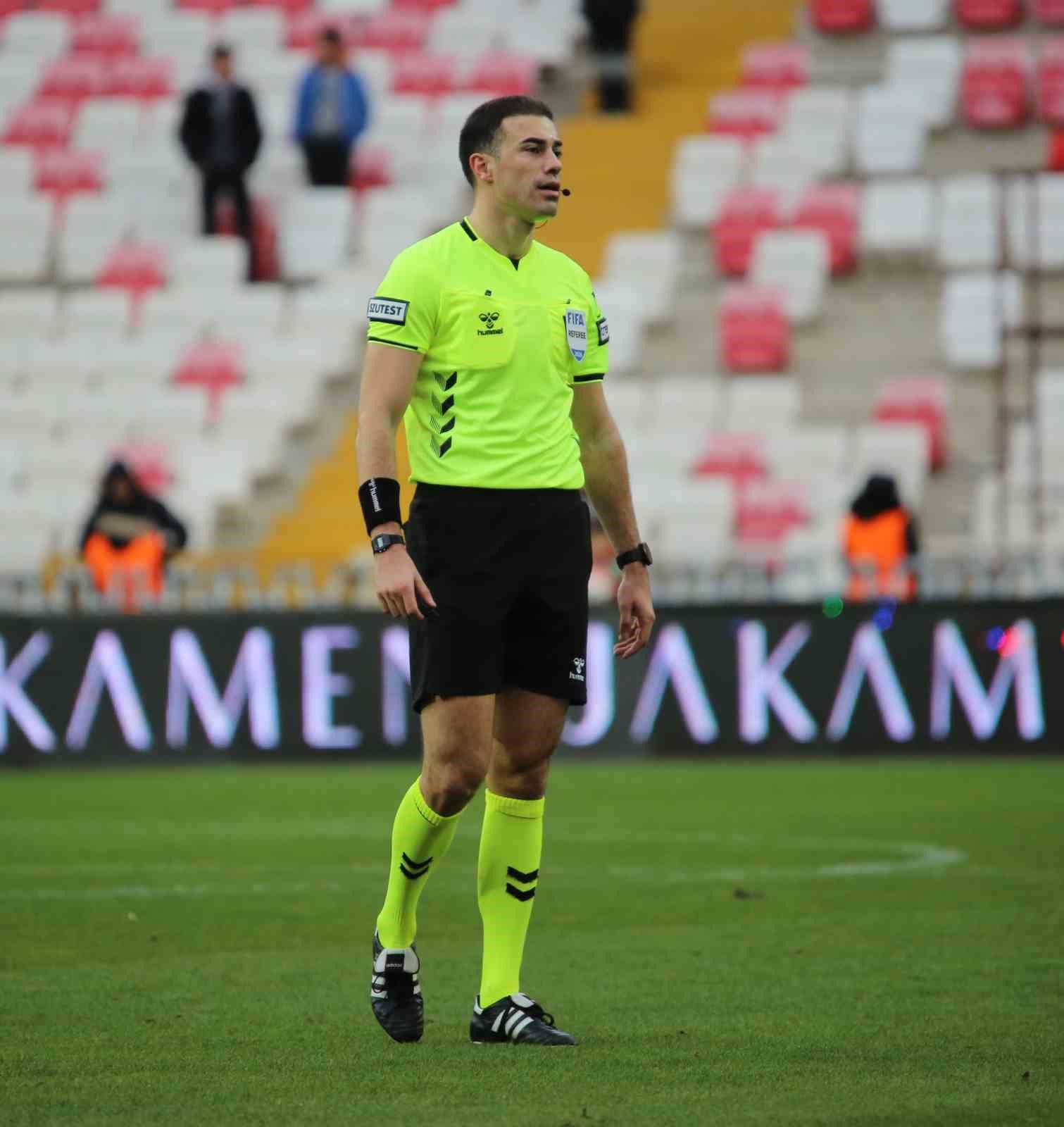 Trendyol 1. Lig: Özbelsan Sivasspor: 3 - Vanspor FK: 3
