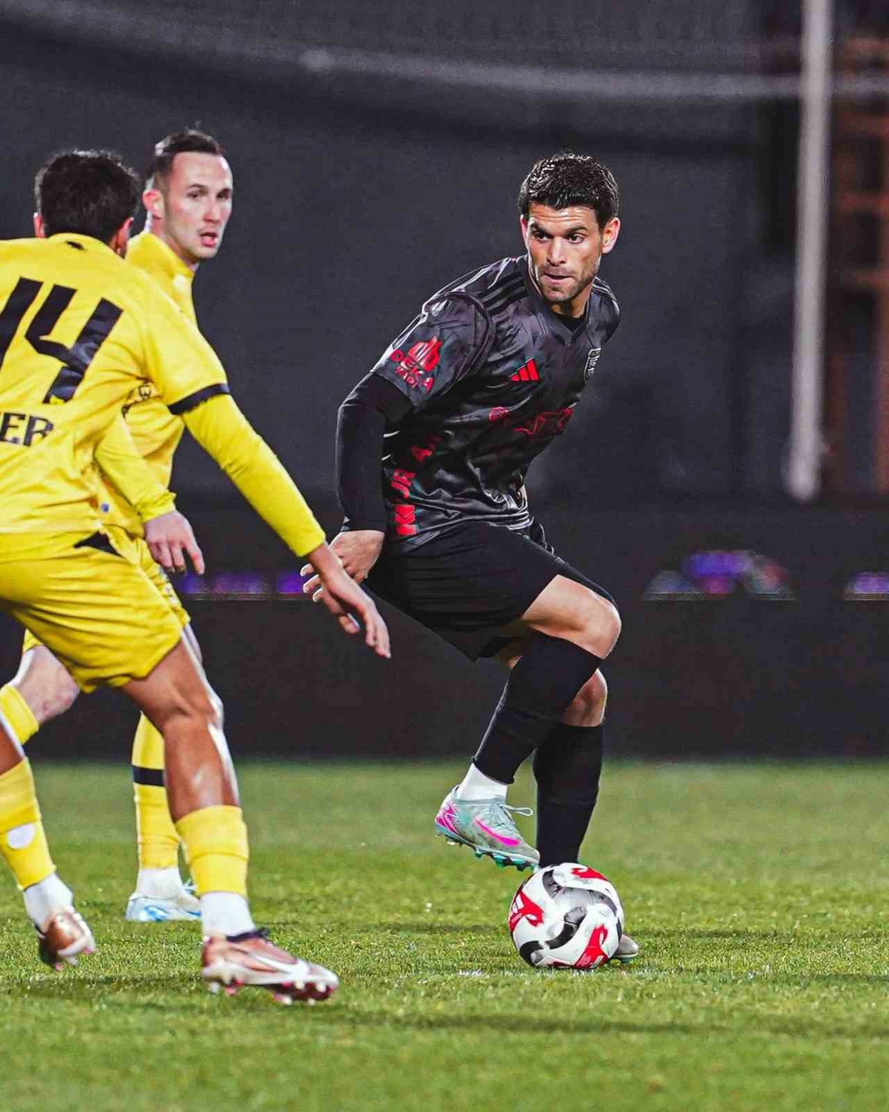 Trendyol 1. Lig: Pendikspor: 1 - İstanbulspor: 1
