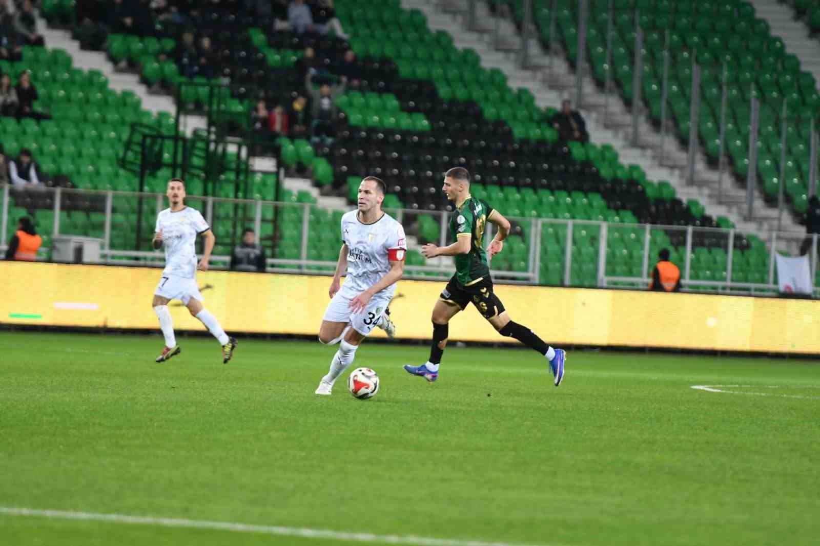 Trendyol 1. Lig: Sakaryaspor: 0 - Bodrum FK: 2
Trendyol 1. Lig: Sakaryaspor: 0 - Bodrum FK: 2