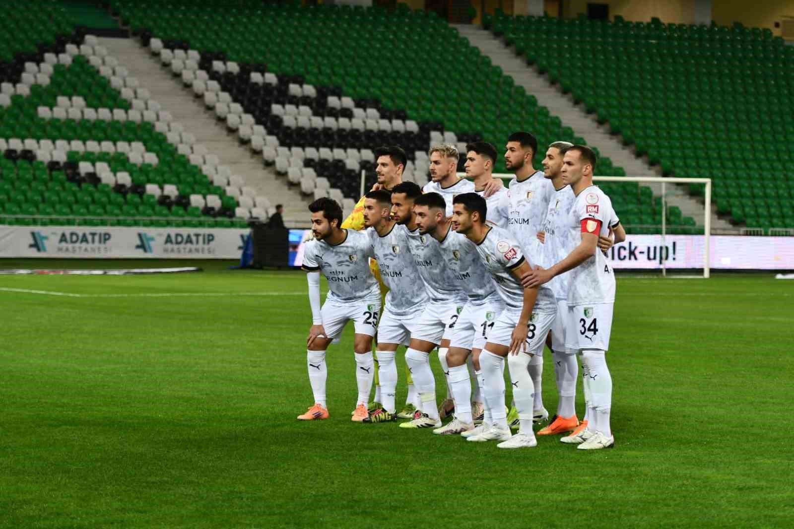 Trendyol 1. Lig: Sakaryaspor: 0 - Bodrum FK: 2
Trendyol 1. Lig: Sakaryaspor: 0 - Bodrum FK: 2