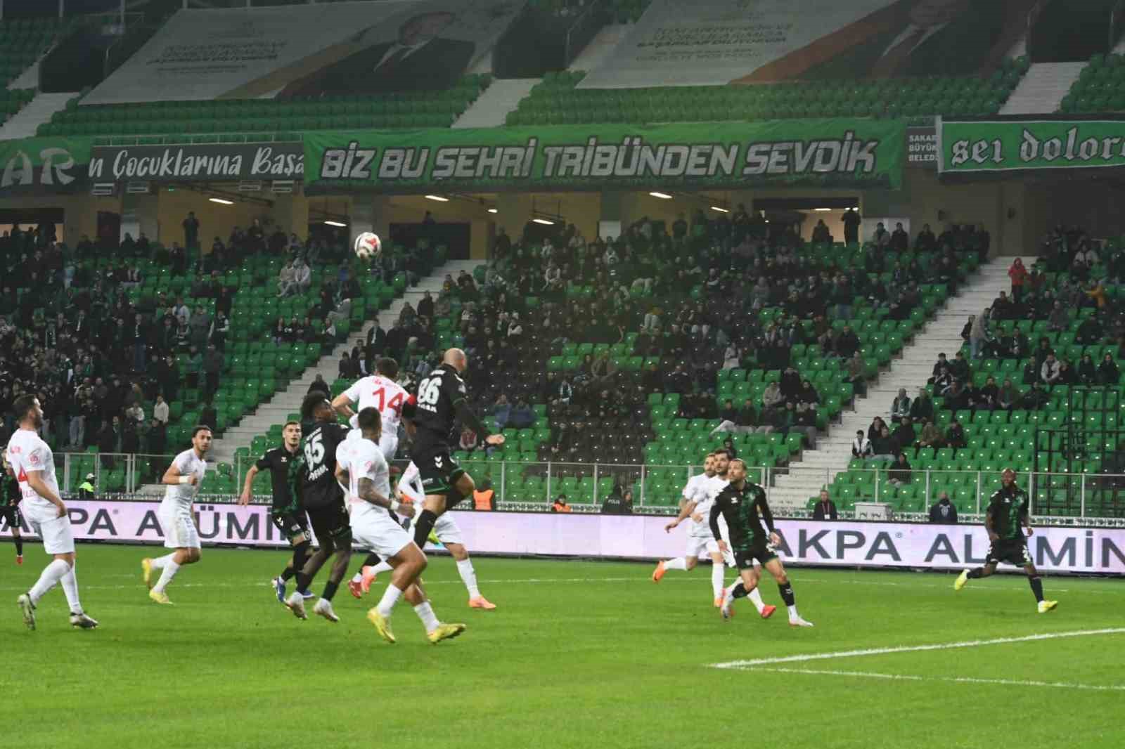 Trendyol 1. Lig: Sakaryaspor: 0 - Pendikspor : 2
