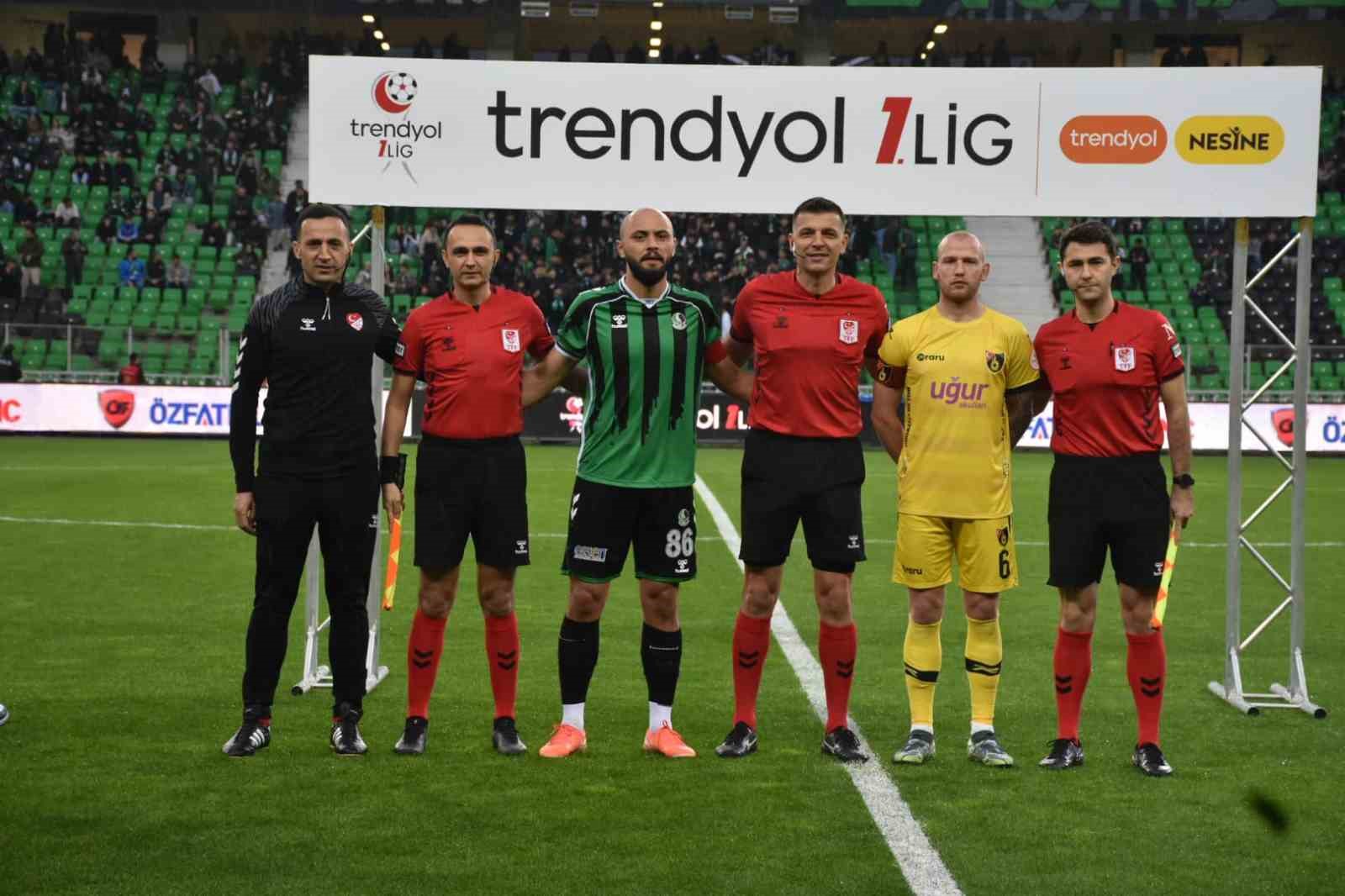 Trendyol 1. Lig: Sakaryaspor: 2 - İstanbulspor: 2
