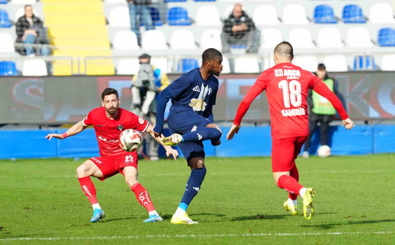 Trendyol 1. Lig: Sarıyer: 1 - Çorum FK: 2
