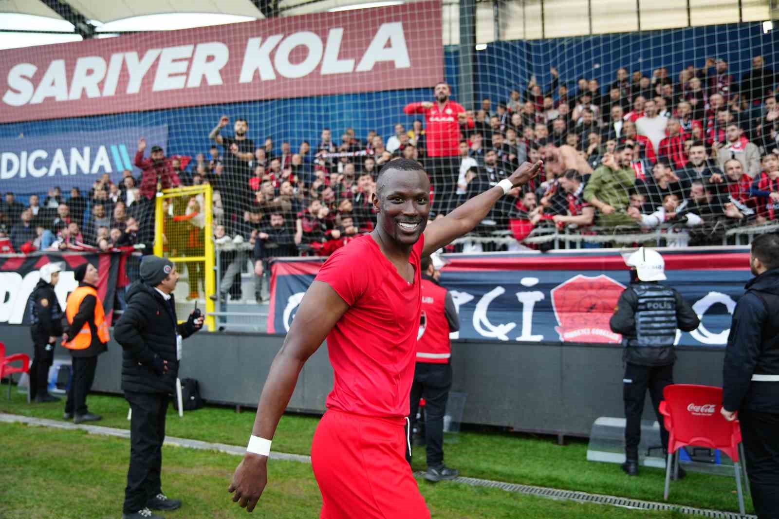 Trendyol 1. Lig: Sarıyer: 1 - Çorum FK: 2
