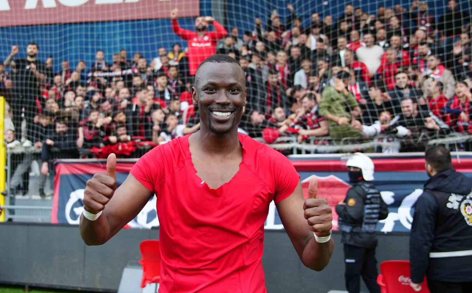 Trendyol 1. Lig: Sarıyer: 1 - Çorum FK: 2
