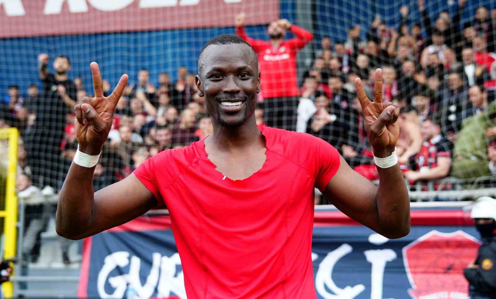 Trendyol 1. Lig: Sarıyer: 1 - Çorum FK: 2
