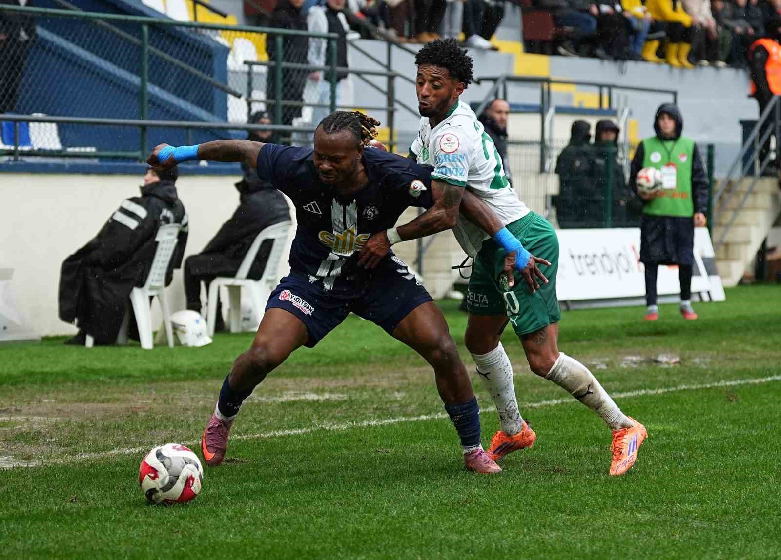 Trendyol 1. Lig: Sarıyer: 1 - Iğdır FK: 0
Trendyol 1. Lig: Sarıyer: 1 - Iğdır FK: 0