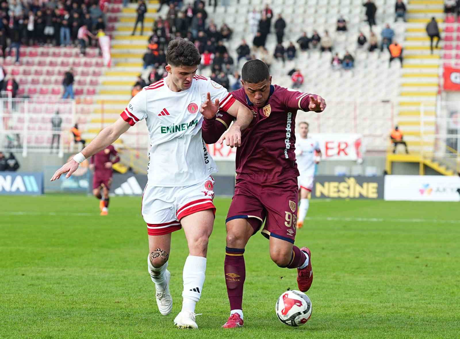 Trendyol 1. Lig: Ümraniyespor: 1 - Bandırmaspor: 2
