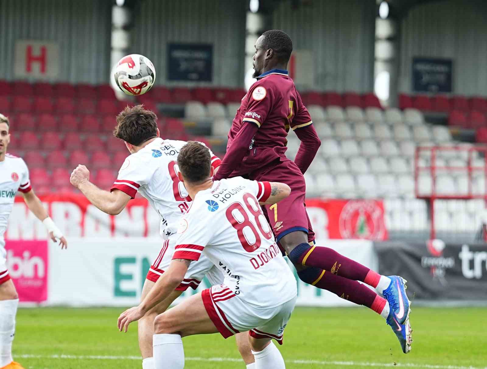 Trendyol 1. Lig: Ümraniyespor: 1 - Bandırmaspor: 2
