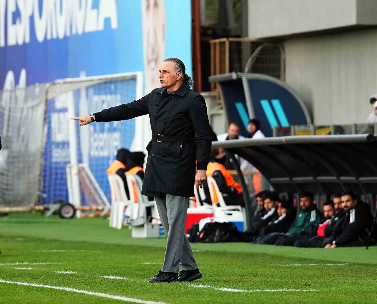 Trendyol 1. Lig: Ümraniyespor: 1 - Bandırmaspor: 2
