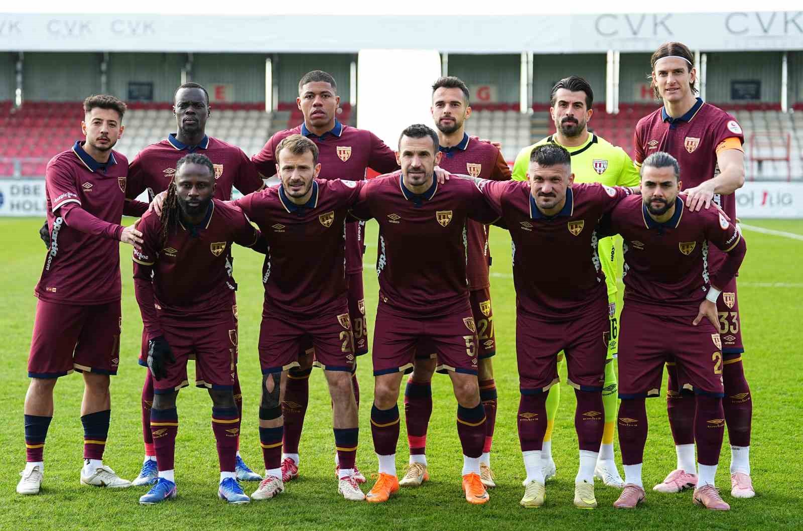 Trendyol 1. Lig: Ümraniyespor: 1 - Bandırmaspor: 2
