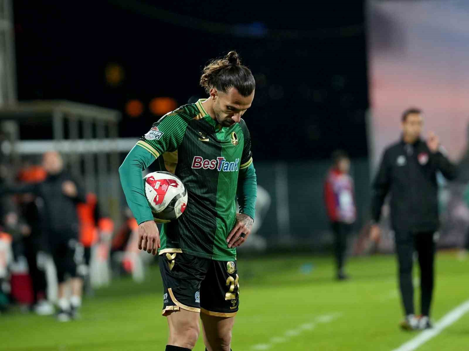 Trendyol 1. Lig: Ümraniyespor: 2 - Sakaryaspor: 0
