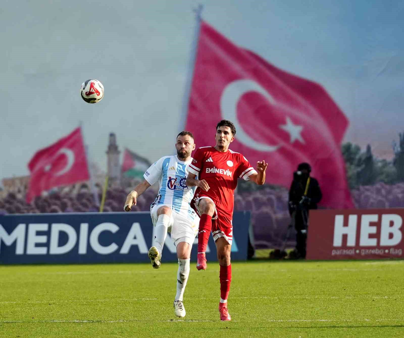 Trendyol 1. Lig: Ümraniyespor: 3 - Erzurumspor FK: 1
