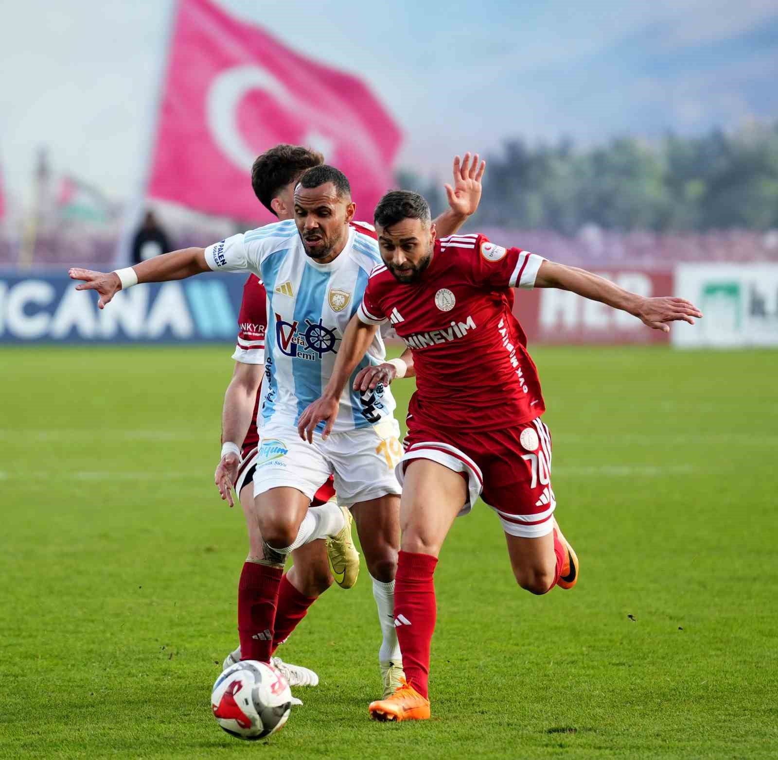 Trendyol 1. Lig: Ümraniyespor: 3 - Erzurumspor FK: 1

