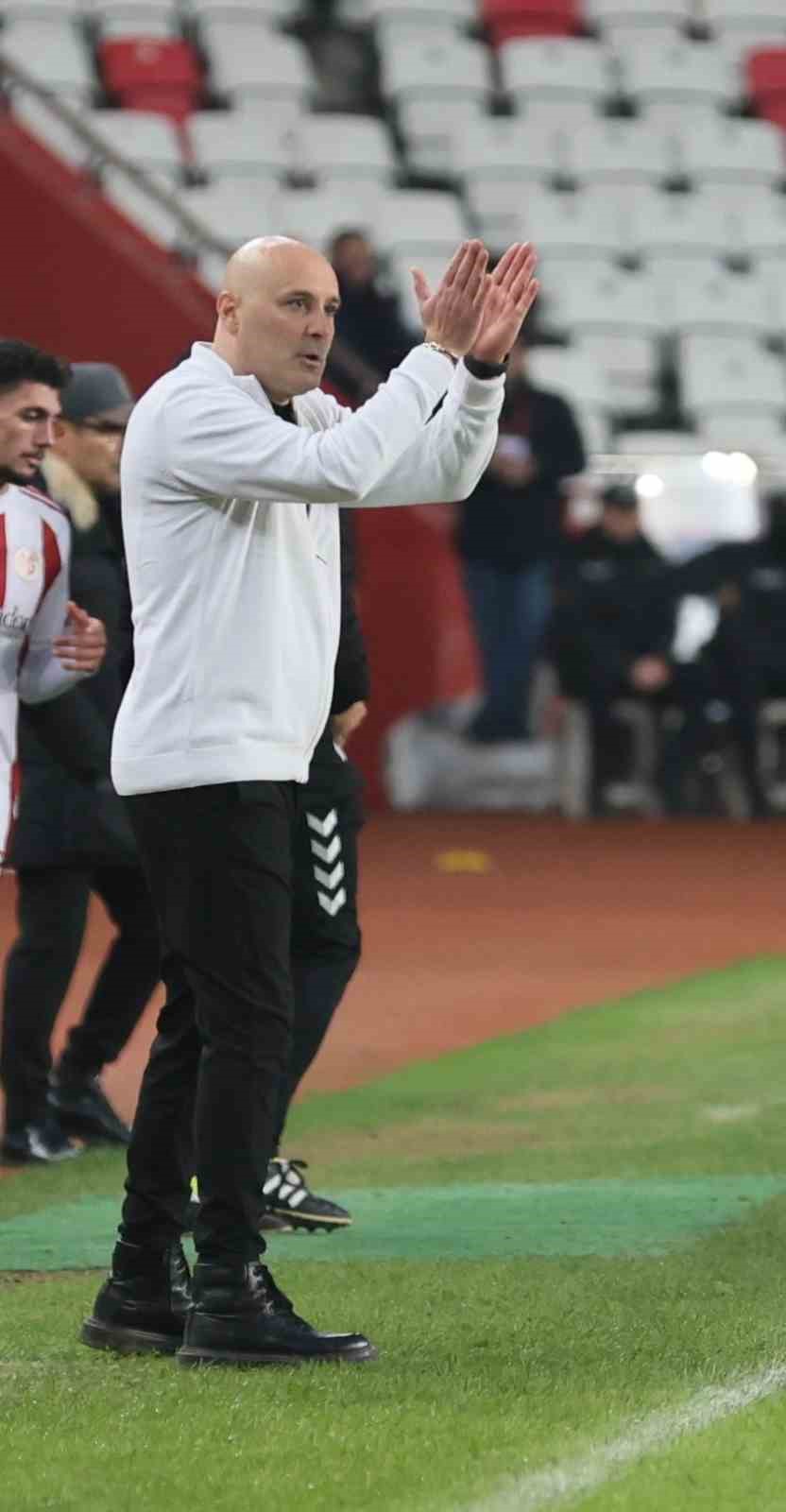 Trendyol Süper Lig: Antalyaspor: 2 - Gençlerbirliği: 1 (Maç sonucu)

