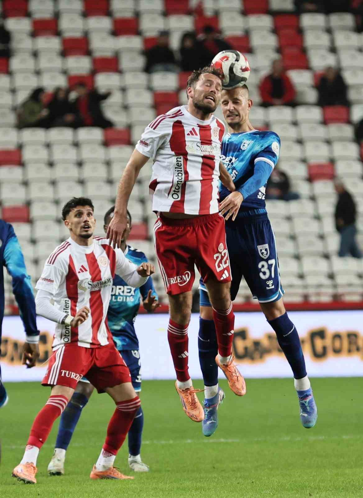 Trendyol Süper Lig: Antalyaspor: 3 - Samsunspor: 1 (Maç sonucu)
