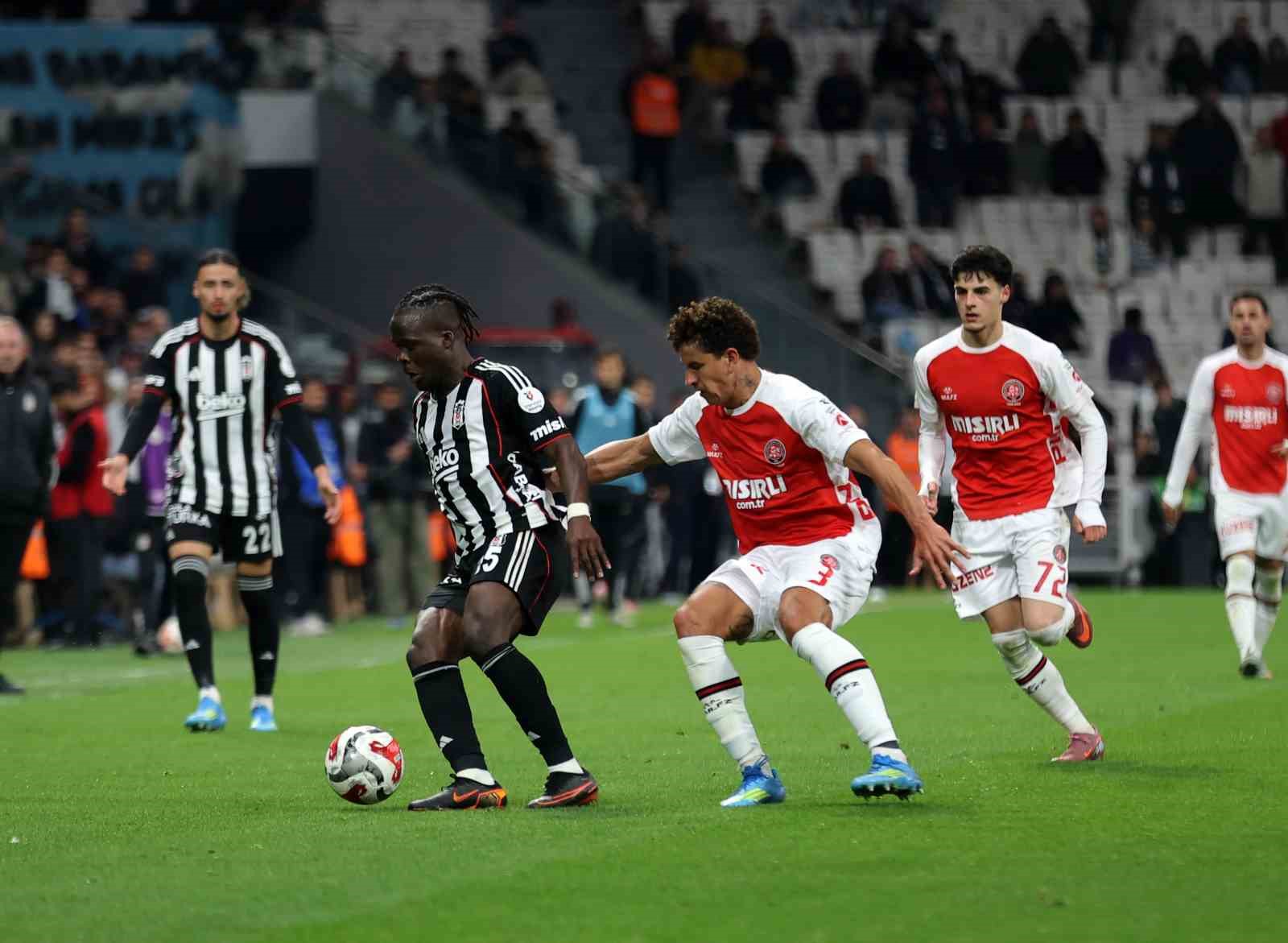 Trendyol Süper Lig: Beşiktaş: 0 - Fatih Karagümrük: 0 (Maç sonucu)
