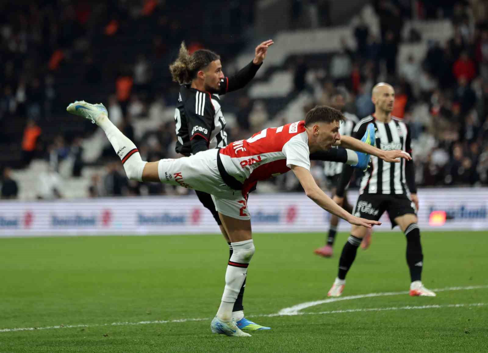 Trendyol Süper Lig: Beşiktaş: 0 - Fatih Karagümrük: 0 (Maç sonucu)
