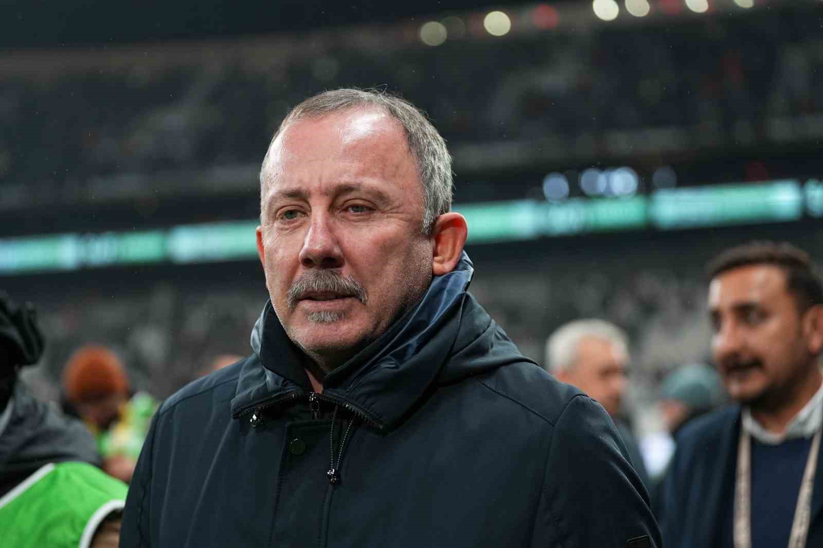 Trendyol Süper Lig: Beşiktaş: 0 - Kayserispor: 0 (Maç devam ediyor)
